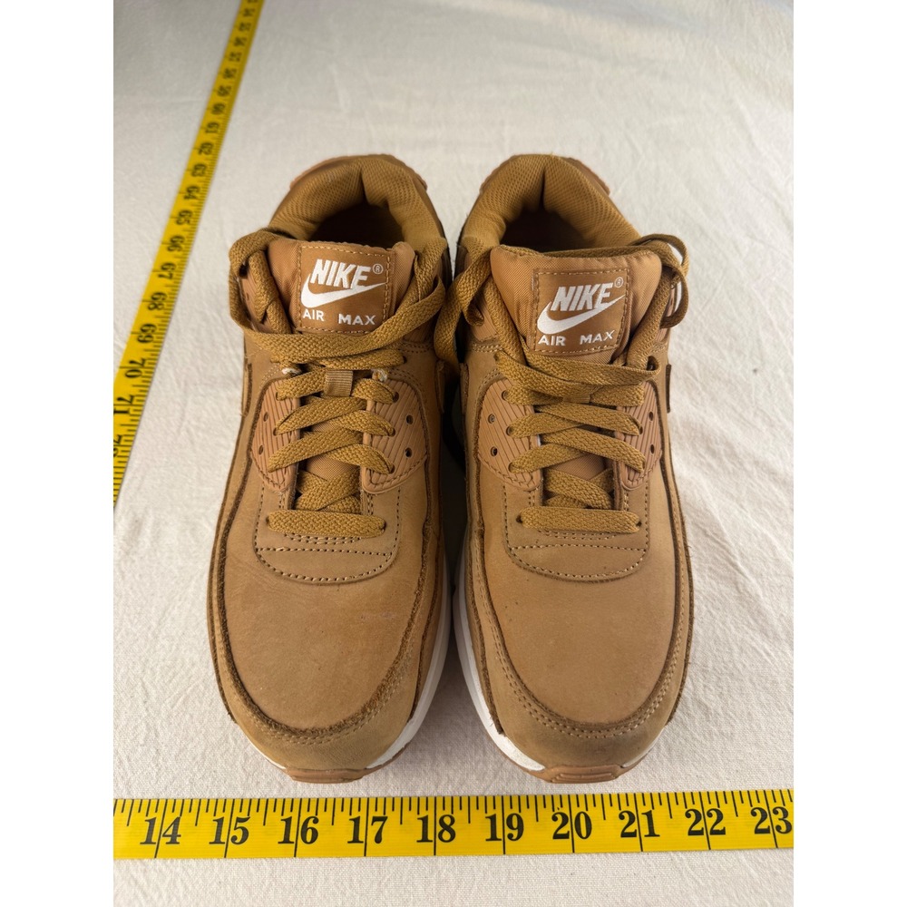 Nike Air Max 90 Sneakers 7Y 8.5W 10M Tan HF6358-200 Wheat Preppy Casual